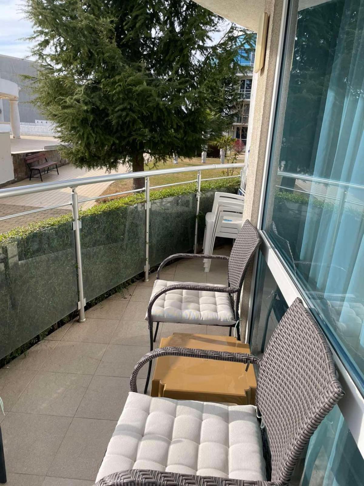 Apartament Ivanovi 119 Burgas Exterior foto